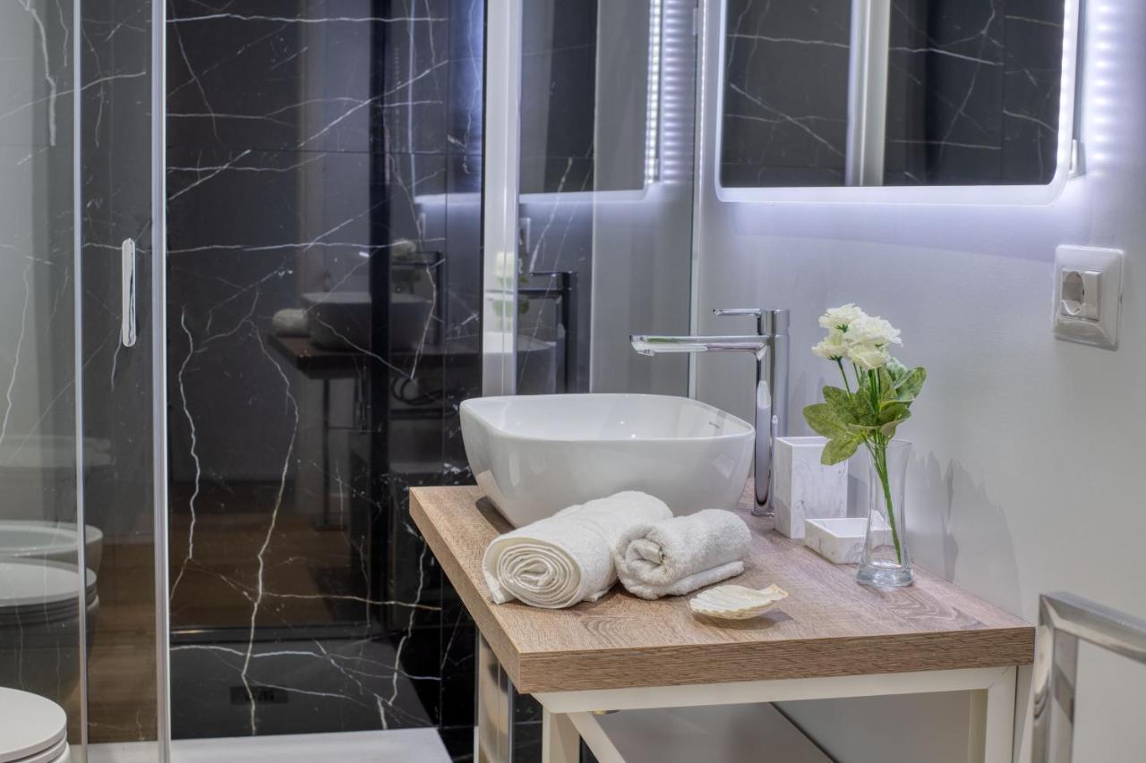 Izzhome Corso76 Cagliari Luaran gambar