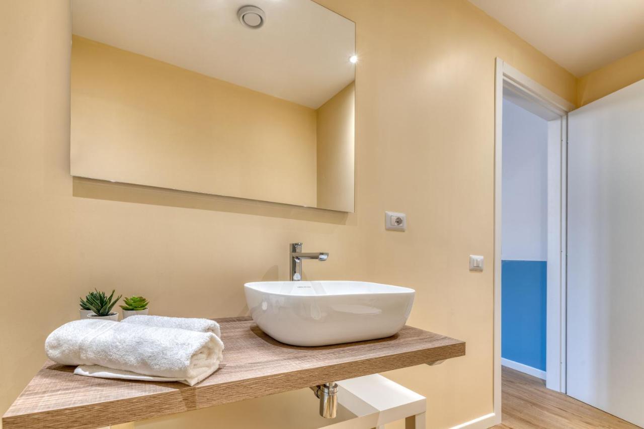 Izzhome Corso76 Cagliari Luaran gambar